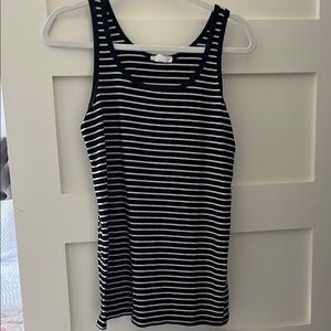Ingrid & Isabel Black and White Fitted Sleeveless Tank Top